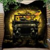 Funny Ducks Drive Jeep Moonlight Halloween Quilt Blanket Nearkii