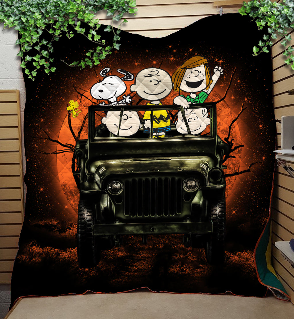 Snoopy And Friends Ride Jeep Funny Moonlight Halloween Quilt Blanket Nearkii